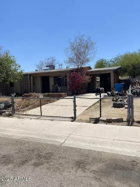 1747 W Maldonado Rd, Phoenix, AZ 85041