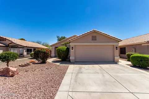 13439 W Desert Ln, Surprise, AZ 85374