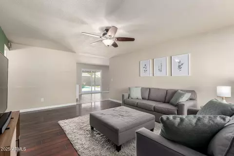 3415 E Anderson Dr, Phoenix, AZ 85032 photo 6