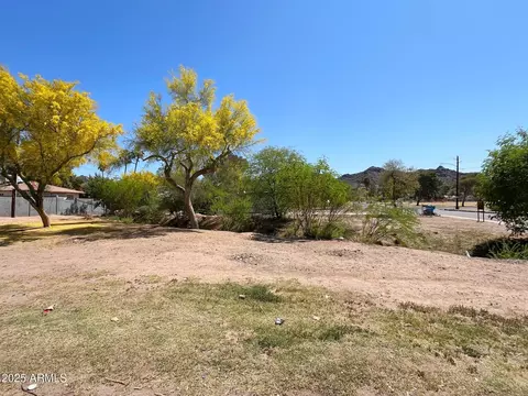 9007 N 11th St #35, Phoenix, AZ 85020
