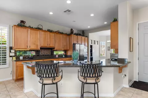 Kitchen - 4234 E Narrowleaf Dr, Gilbert, AZ 85298 photo 5 of 5