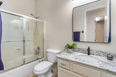 Bath - 4234 E Narrowleaf Dr, Gilbert, AZ 85298 photo 3 of 3