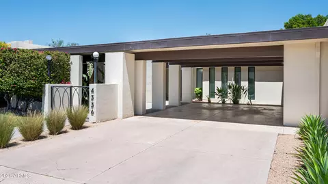 4336 E Piccadilly Rd, Phoenix, AZ 85018 photo 1
