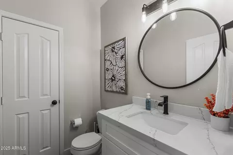 Bath - 2562 E Los Alamos St, Gilbert, AZ 85295 photo 1 of 3