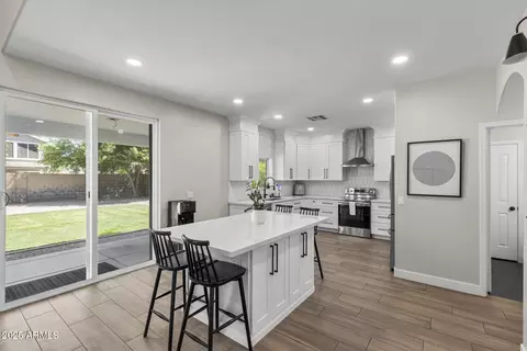 Kitchen - 2562 E Los Alamos St, Gilbert, AZ 85295 photo 1 of 4