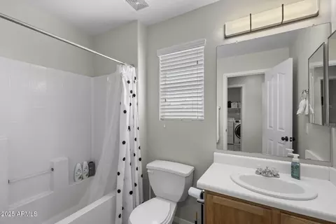 Bath - 2562 E Los Alamos St, Gilbert, AZ 85295 photo 3 of 3