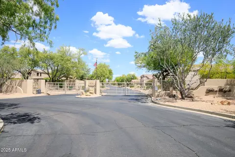 View/Area - 5014 E Kirkland Rd, Phoenix, AZ 85054 photo 1 of 1