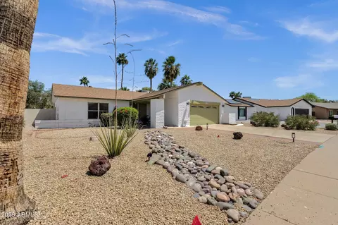9330 E Kalil Dr, Scottsdale, AZ 85260