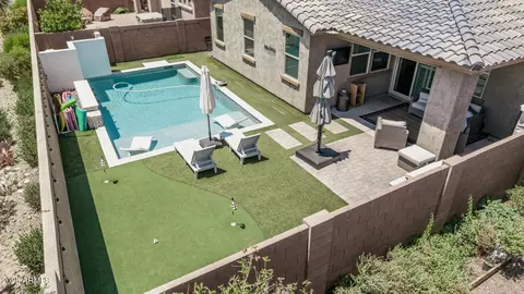 Exterior - 10029 E Wavelength Ave, Mesa, AZ 85212 photo 10 of 11