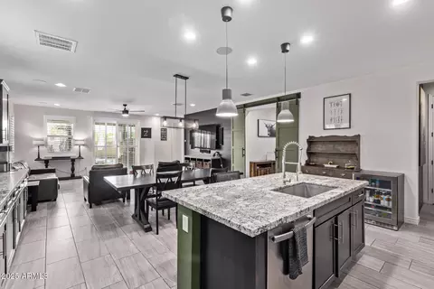 Kitchen - 10029 E Wavelength Ave, Mesa, AZ 85212 photo 2 of 4