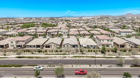 View/Area - 10029 E Wavelength Ave, Mesa, AZ 85212 photo 4 of 6