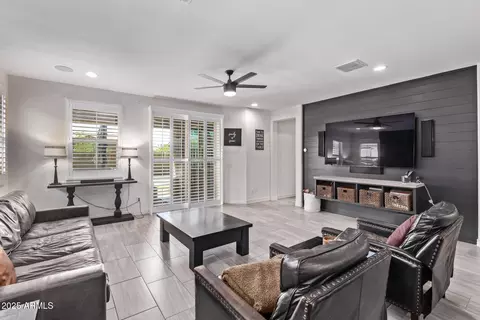 Living - 10029 E Wavelength Ave, Mesa, AZ 85212 photo 1 of 2