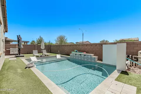 Exterior - 10029 E Wavelength Ave, Mesa, AZ 85212 photo 6 of 11