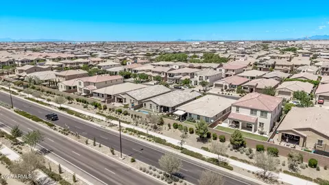 View/Area - 10029 E Wavelength Ave, Mesa, AZ 85212 photo 2 of 6