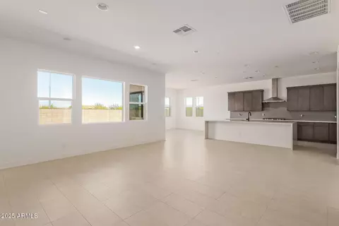 10332 E Utah Ave, Mesa, AZ 85212 photo 8