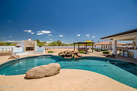 35005 N Central Ave, Phoenix, AZ 85086