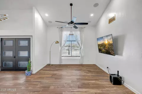 Living - 35005 N Central Ave, Phoenix, AZ 85086 photo 3 of 6