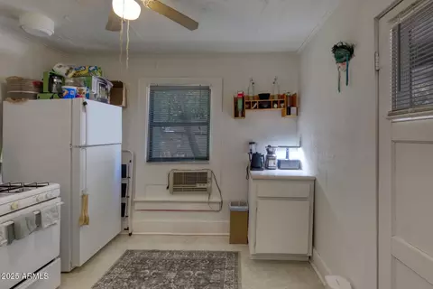 Kitchen - 514 Brophy Ave, Bisbee, AZ 85603 photo 3 of 4