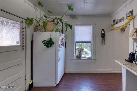 Kitchen - 514 Brophy Ave, Bisbee, AZ 85603 photo 2 of 4
