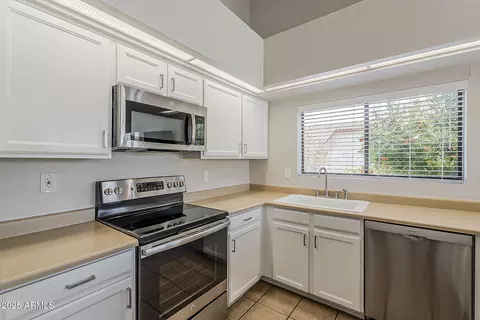 625 E Silver Creek Rd, Gilbert, AZ 85296 photo 10