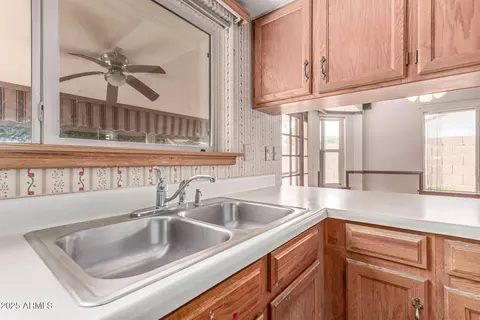 18814 N 33rd Ave, Phoenix, AZ 85027 photo 8