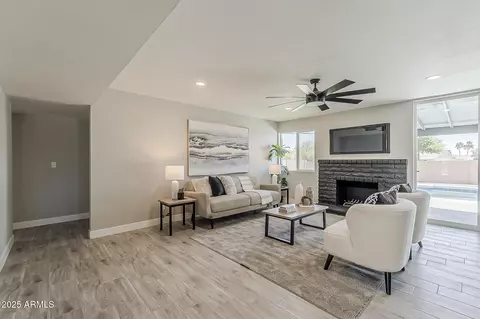 Living - 4509 E La Puente Ave, Phoenix, AZ 85044 photo 1 of 3