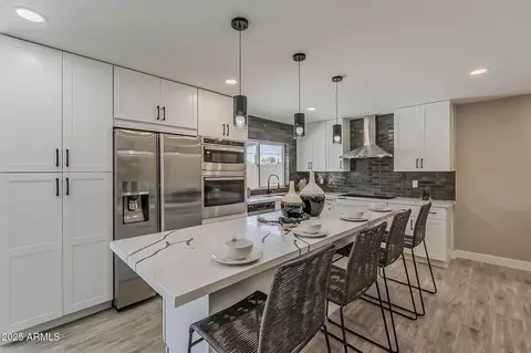 Kitchen - 4509 E La Puente Ave, Phoenix, AZ 85044 photo 8 of 8