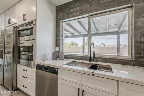 Kitchen - 4509 E La Puente Ave, Phoenix, AZ 85044 photo 5 of 8