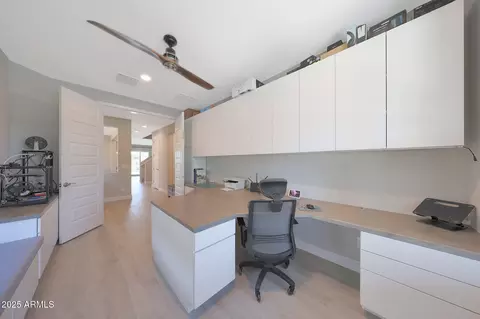 9750 E Radioactive Dr, Mesa, AZ 85212 photo 9