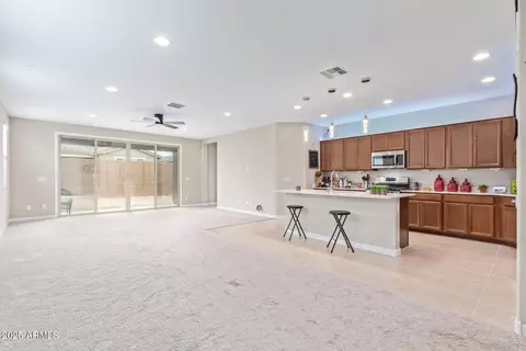 Living - 1323 E Maldonado Dr, Phoenix, AZ 85042 photo 1 of 4