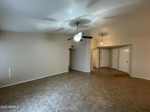 Living - 4332 E Frye Rd, Phoenix, AZ 85048 photo 1 of 1