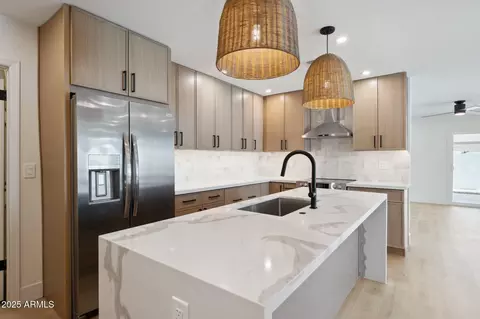 Kitchen - 1030 E Wescott Dr, Phoenix, AZ 85024 photo 2 of 5