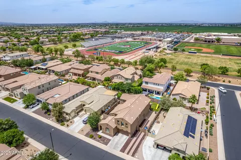 View/Area - 1876 E Azalea Ct, Gilbert, AZ 85298 photo 6 of 12