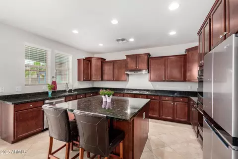 Kitchen - 1876 E Azalea Ct, Gilbert, AZ 85298 photo 1 of 3
