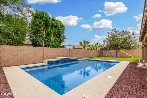 Exterior - 1876 E Azalea Ct, Gilbert, AZ 85298 photo 6 of 11