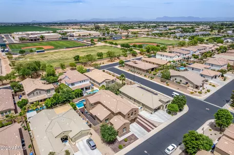 View/Area - 1876 E Azalea Ct, Gilbert, AZ 85298 photo 7 of 12