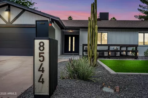 8544 E Heatherbrae Dr, Scottsdale, AZ 85251