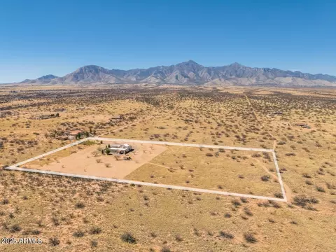 9141 E Sunshine Ln, Hereford, AZ 85615 photo 9