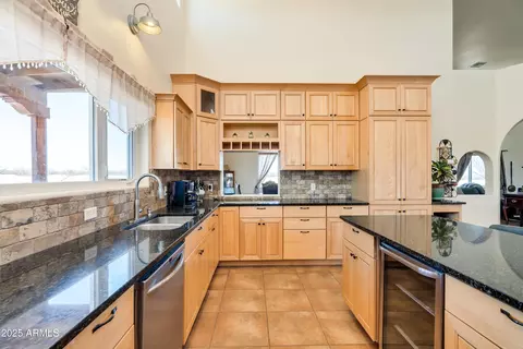 9141 E Sunshine Ln, Hereford, AZ 85615 photo 22
