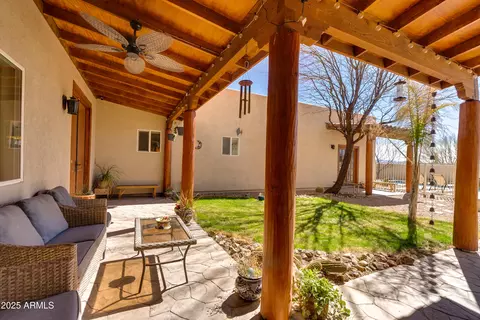 9141 E Sunshine Ln, Hereford, AZ 85615 photo 6