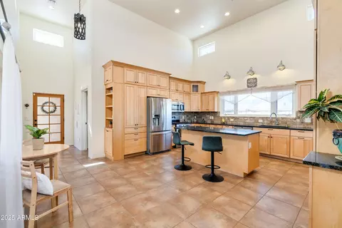 9141 E Sunshine Ln, Hereford, AZ 85615 photo 4