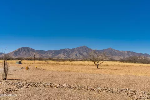 9141 E Sunshine Ln, Hereford, AZ 85615 photo 13