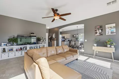 894 S Buena Vista Dr, Apache Junction, AZ 85120 photo 6