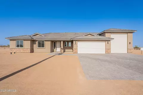 24191 N 196th Ln, Surprise, AZ 85387
