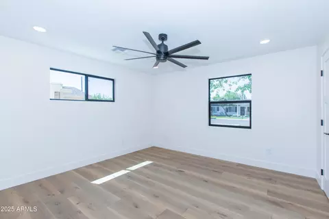 Bedroom - 214 W Ruth Ave, Phoenix, AZ 85021 photo 3 of 3