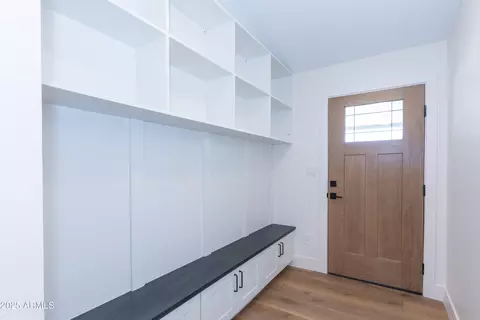 Entry Way - 214 W Ruth Ave, Phoenix, AZ 85021 photo 5 of 5