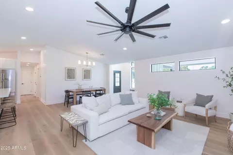 Living - 214 W Ruth Ave, Phoenix, AZ 85021 photo 2 of 2