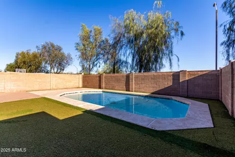 2223 E Crest Ln, Phoenix, AZ 85024 photo 20