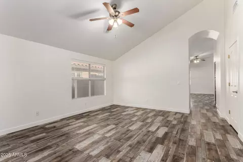 2223 E Crest Ln, Phoenix, AZ 85024 photo 4
