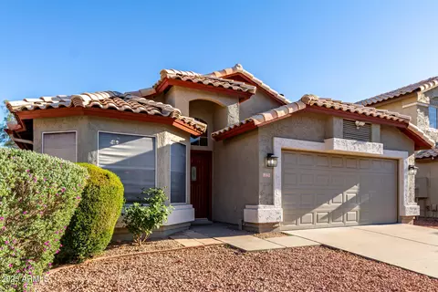 2223 E Crest Ln, Phoenix, AZ 85024 photo 2